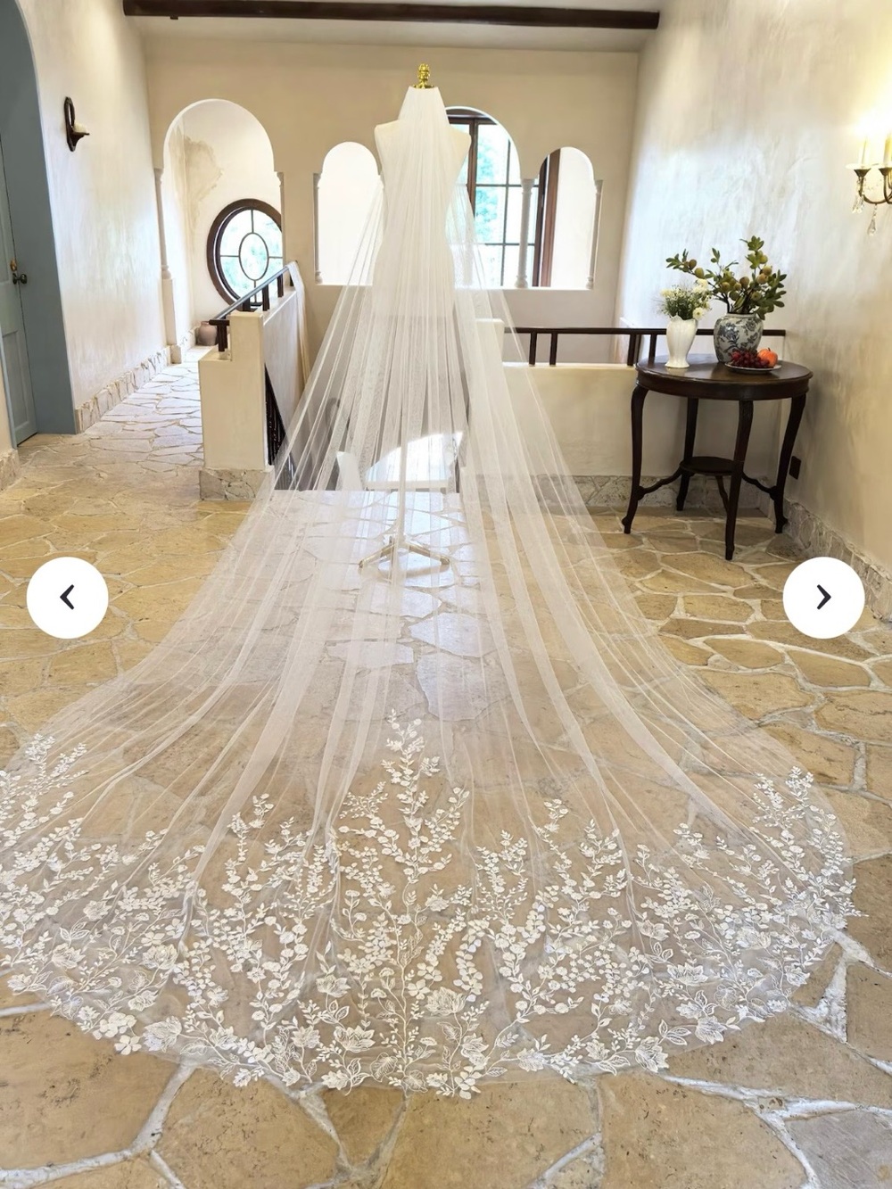 Ivory Bridal Veil with Wild Flower Floral Lace Edge